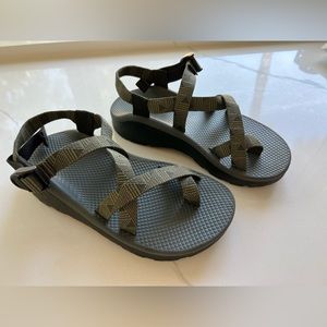 Chaco Z/Cloud 2 Men's Salute Forest Sandals size 8 Men